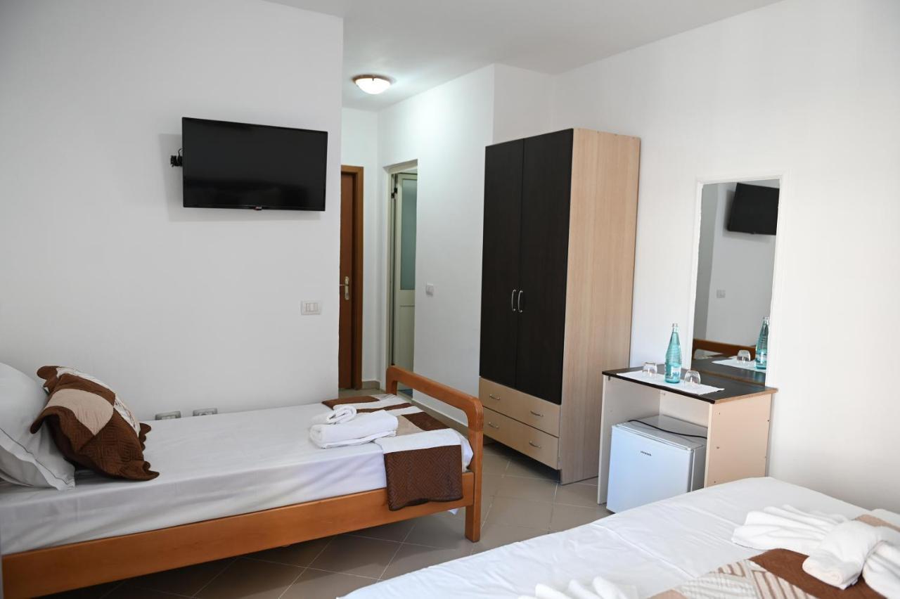 Vila Oxinn Kryemedhej Ngoại thất bức ảnh