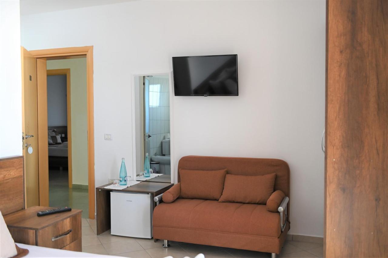 Vila Oxinn Kryemedhej Ngoại thất bức ảnh