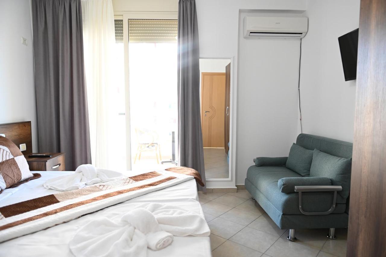 Vila Oxinn Kryemedhej Ngoại thất bức ảnh
