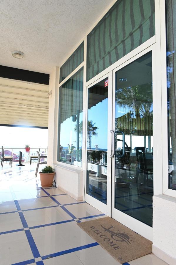 Vila Oxinn Kryemedhej Ngoại thất bức ảnh